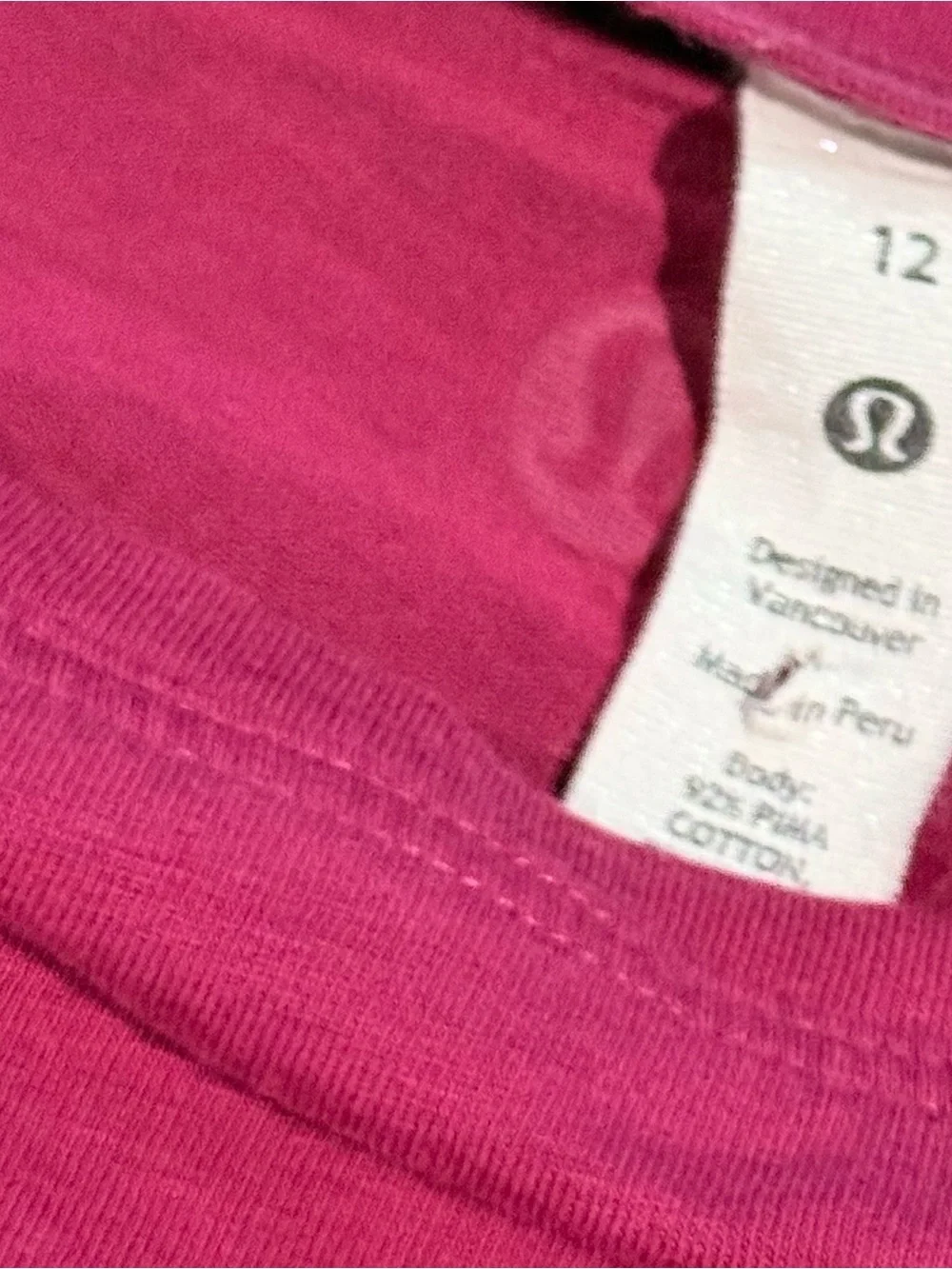 Lululemon /// Women’s Back in Action Short Sleeve Shirt - Magenta Purple - Picture 9 of 9